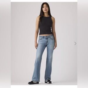 Size 27 Levi’s Superlow Bootcut Women’s Jeans
